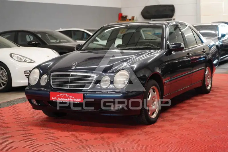 2000 Mercedes Benz E 220