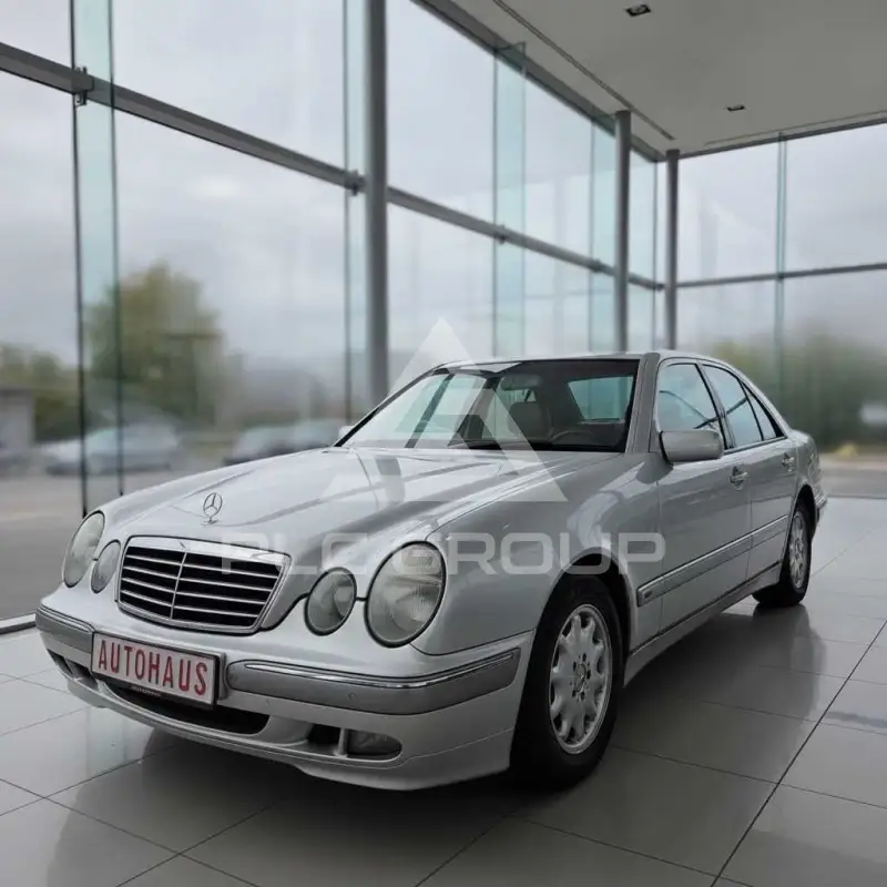 2000 Mercedes Benz E 220