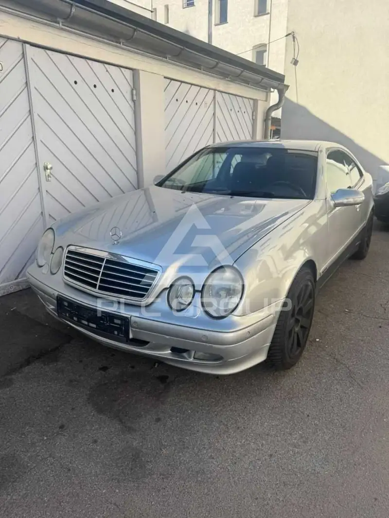 2000 Mercedes Benz CLK 230
