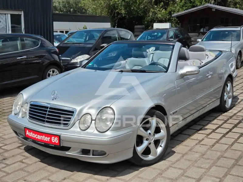 2000 Mercedes Benz CLK 230