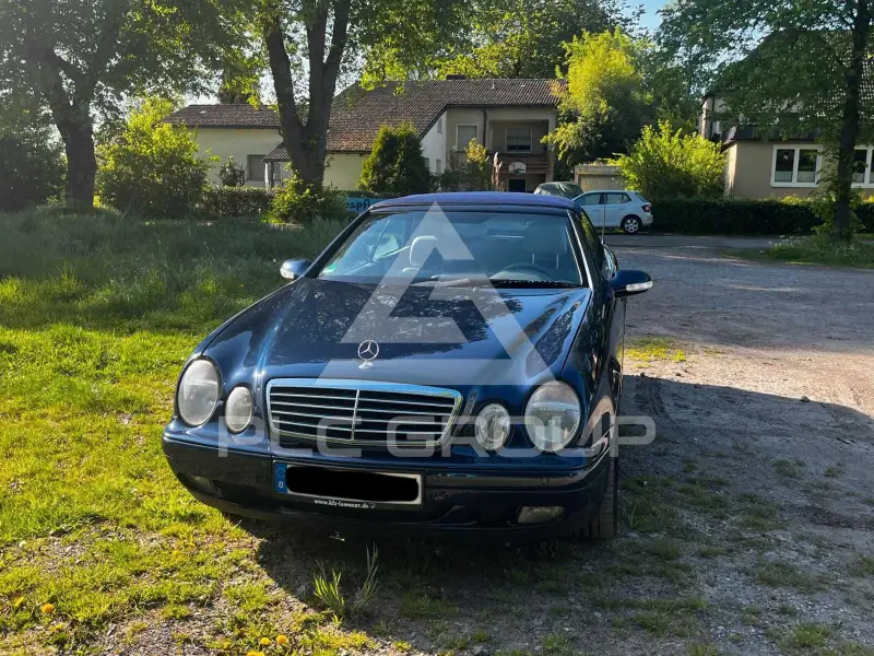 2000 Mercedes Benz CLK 230
