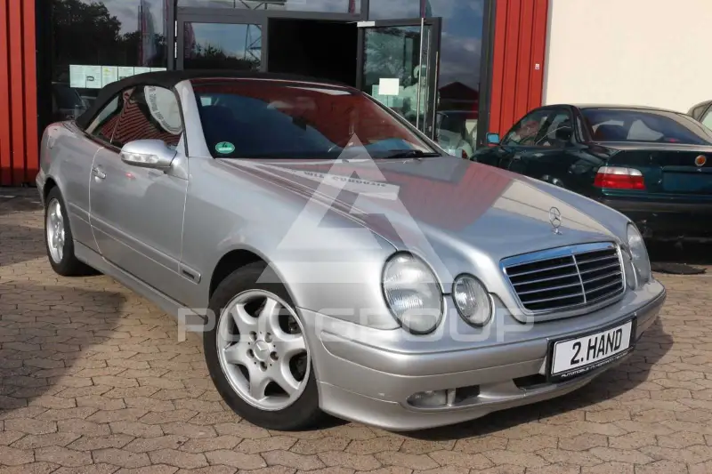 2000 Mercedes Benz CLK 230