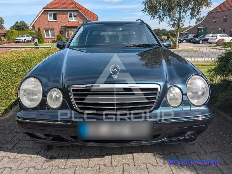 2000 Mercedes Benz E 240