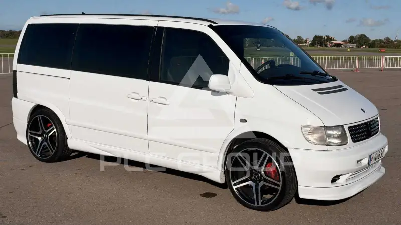 2000 Mercedes Benz V 220