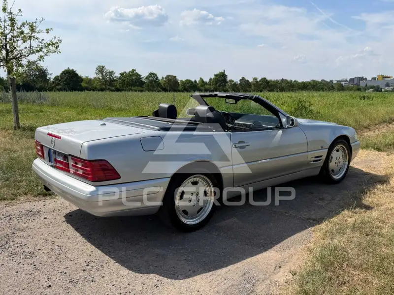 2000 Mercedes Benz SL 320