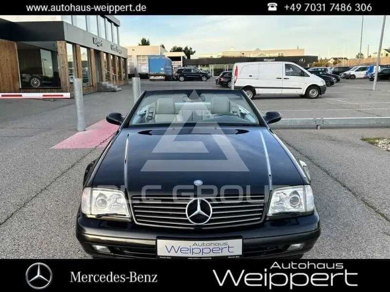 2000 Mercedes Benz SL 320