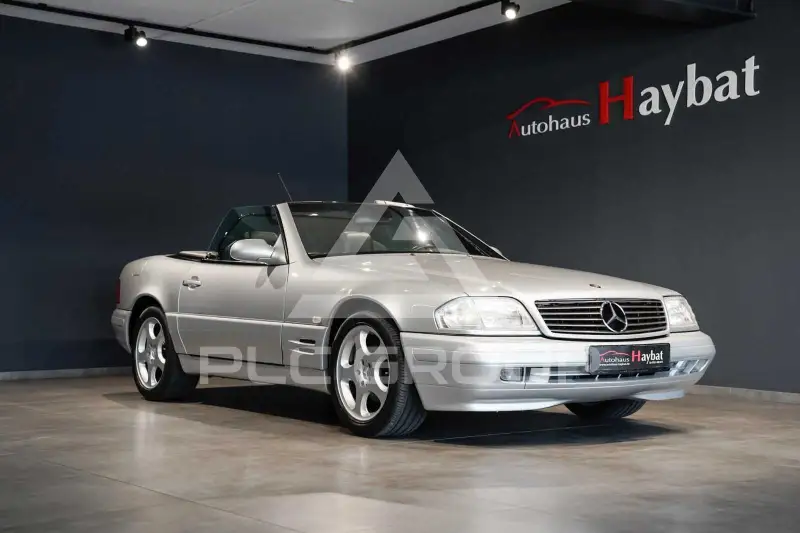 2000 Mercedes Benz SL 320