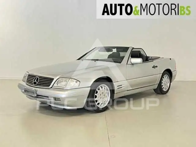 2000 Mercedes Benz SL 320