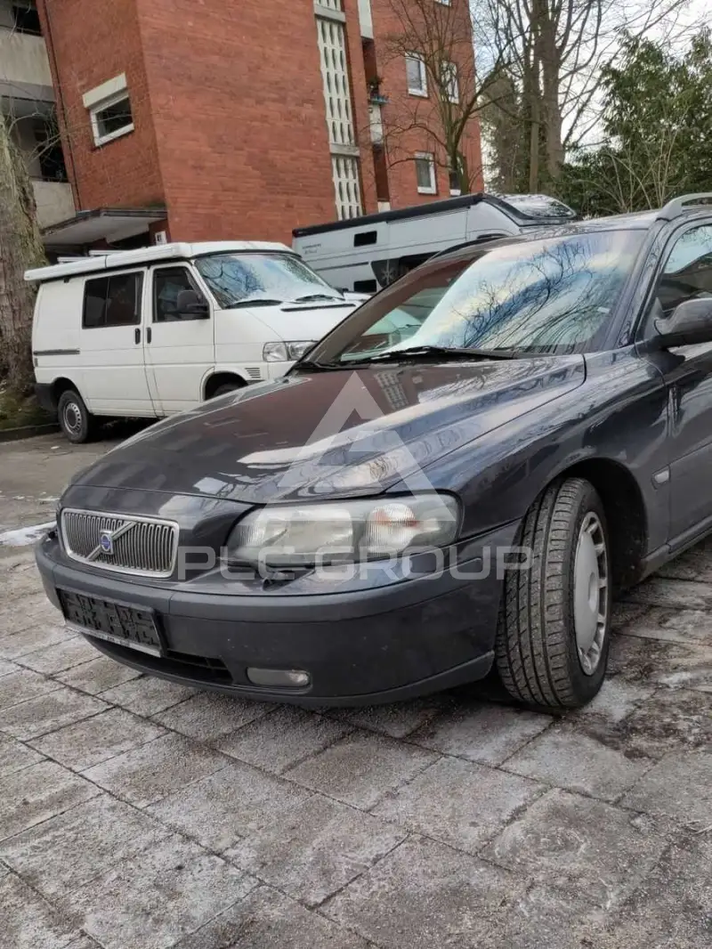 2000 Volvo V70