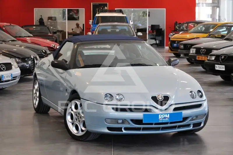 2000 Alfa Romeo Spider