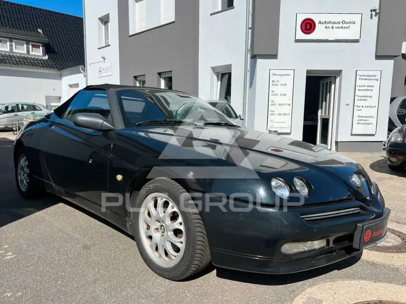 2000 Alfa Romeo Spider