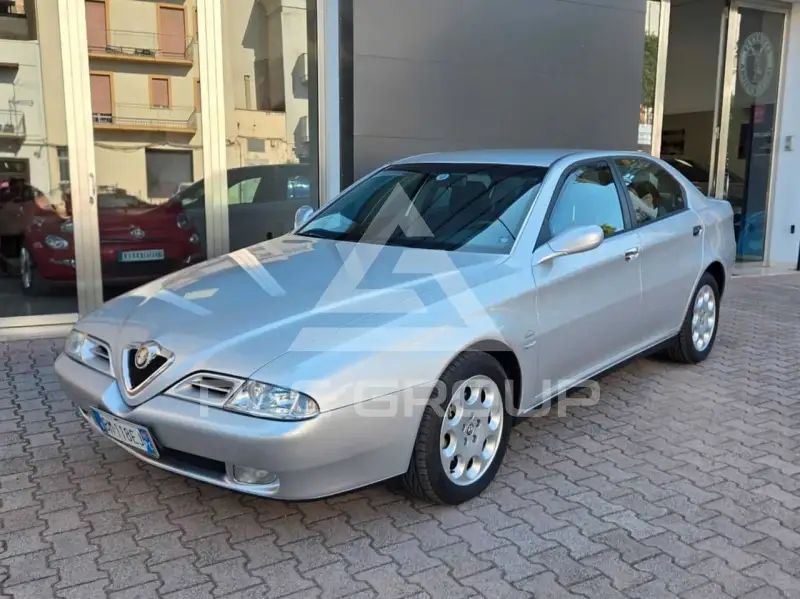 2000 Alfa Romeo 166