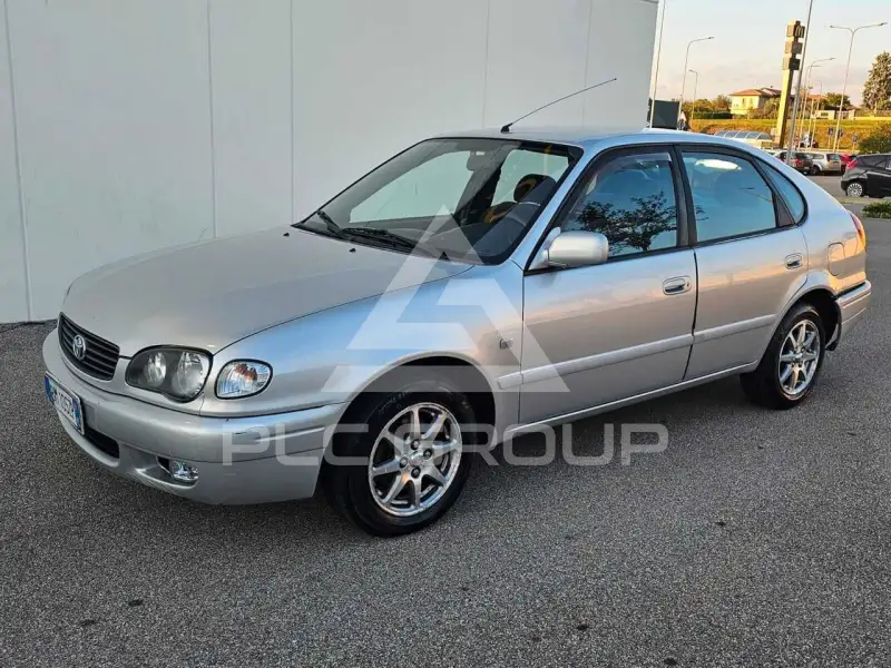 2000 Toyota COROLLA