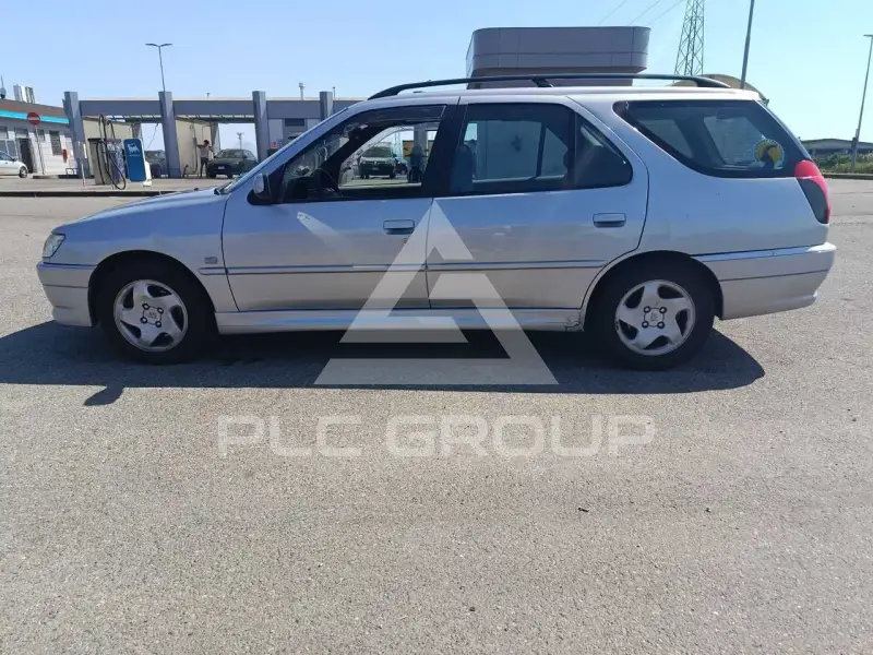 2000 Peugeot 306