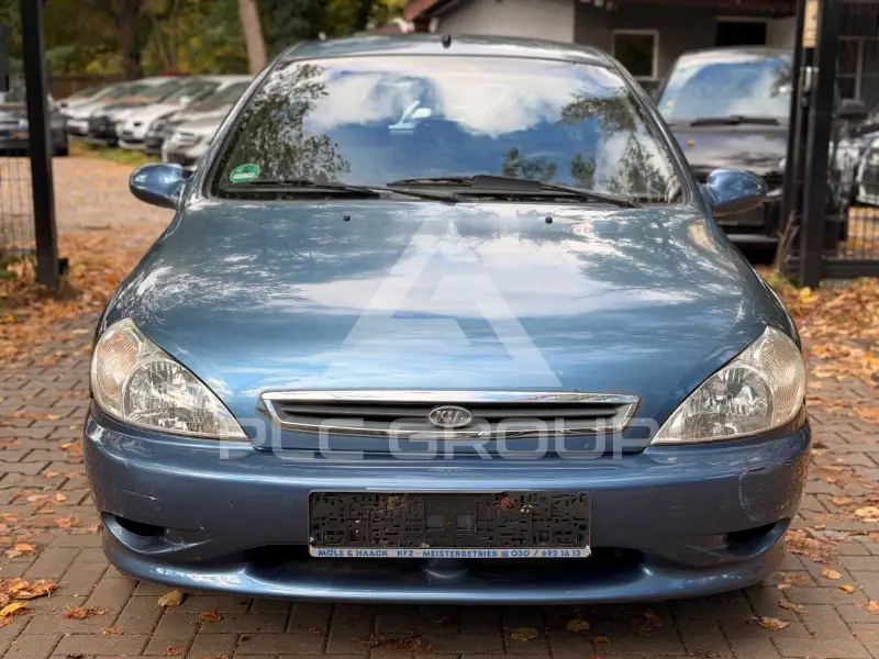 2000 KIA Rio