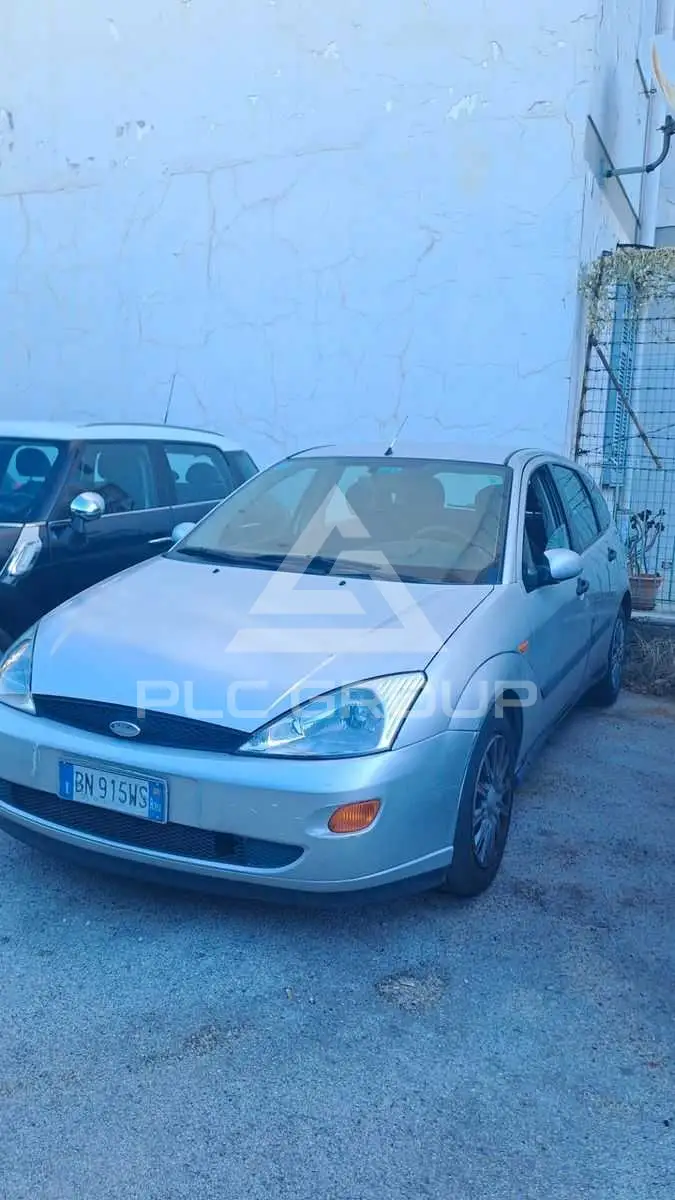 2000 Ford FOCUS