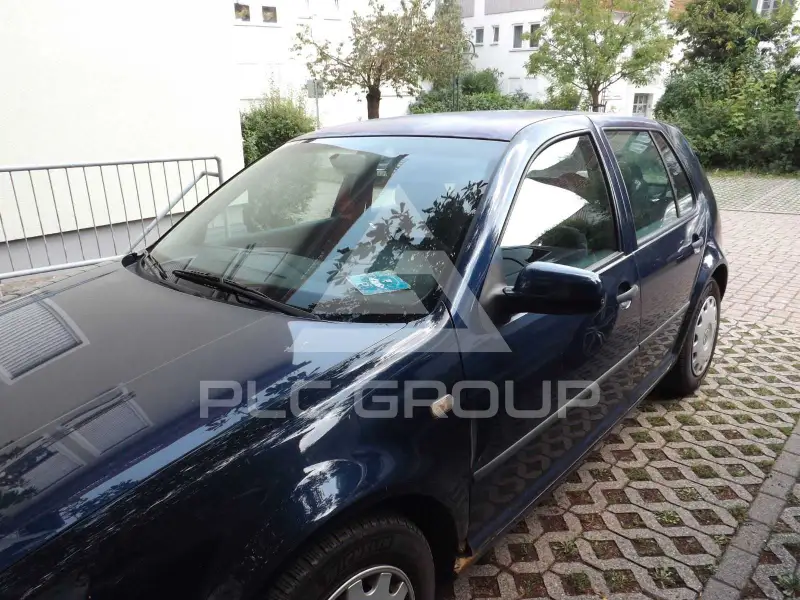2000 Volkswagen GOLF