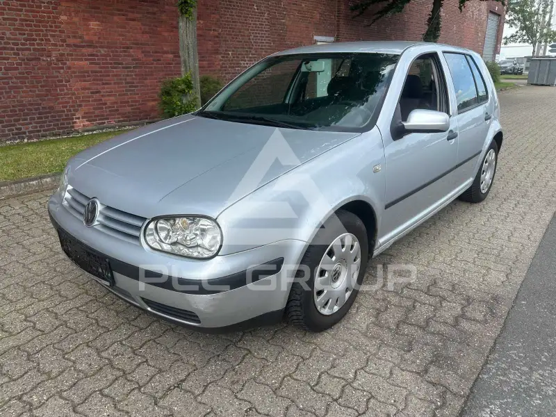 2000 Volkswagen GOLF