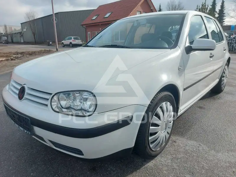 2000 Volkswagen GOLF