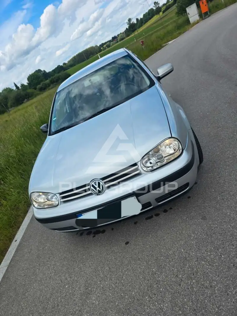 2000 Volkswagen GOLF