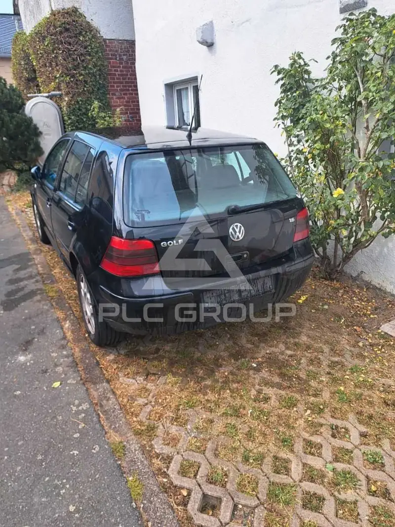 2000 Volkswagen GOLF