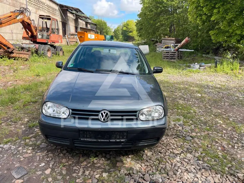 2000 Volkswagen GOLF