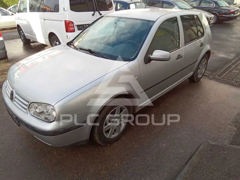 2000 Volkswagen GOLF