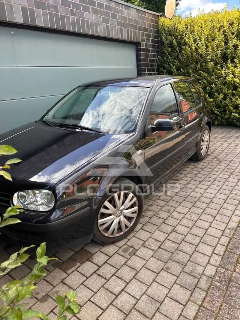 2000 Volkswagen GOLF