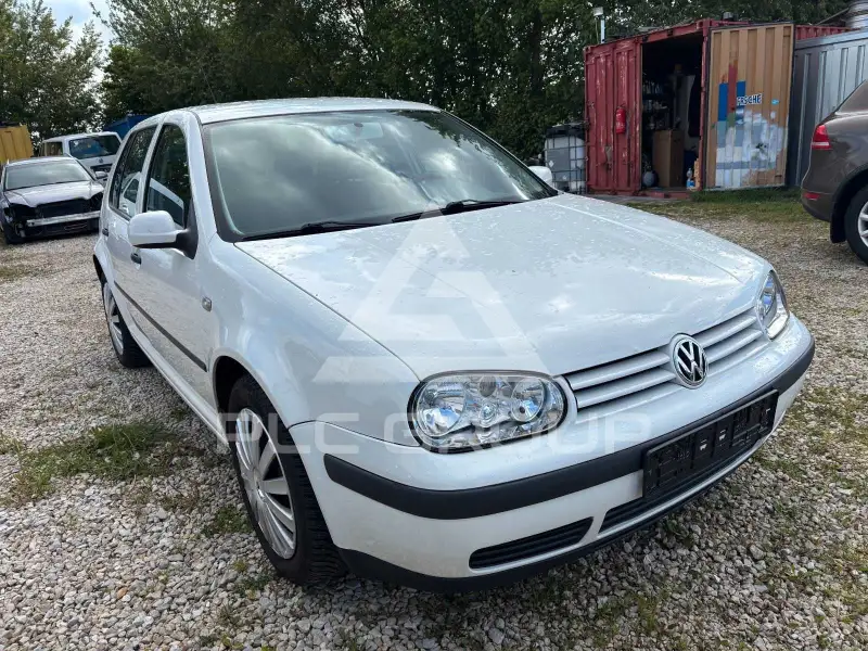 2000 Volkswagen GOLF