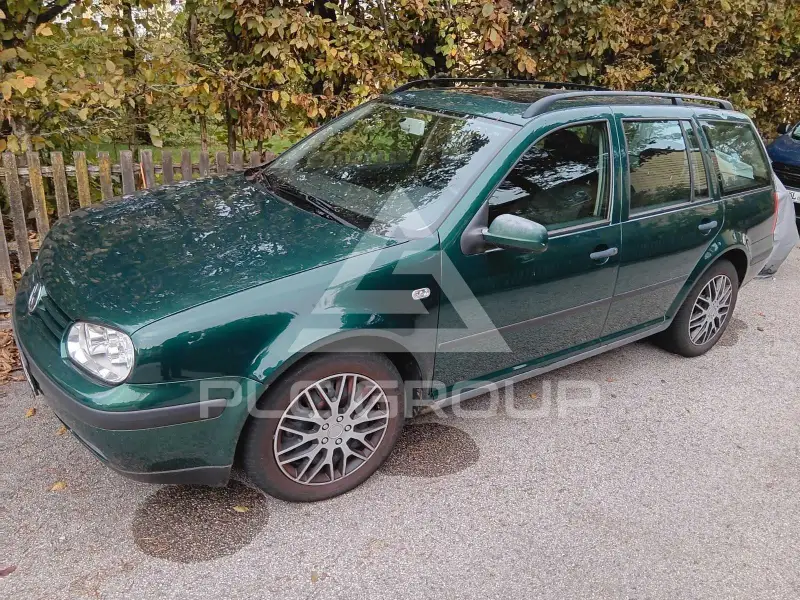 2000 Volkswagen GOLF