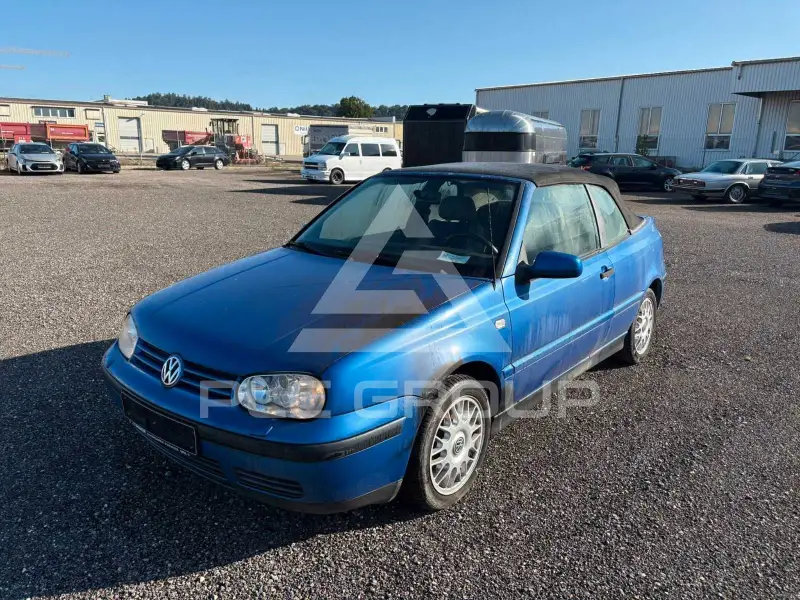 2000 Volkswagen GOLF