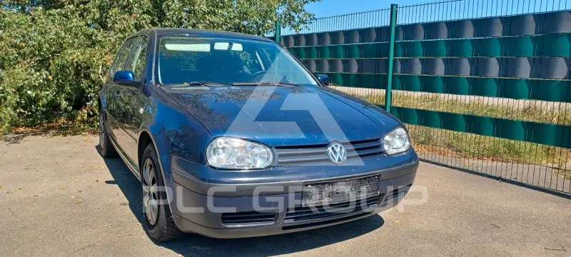 2000 Volkswagen GOLF