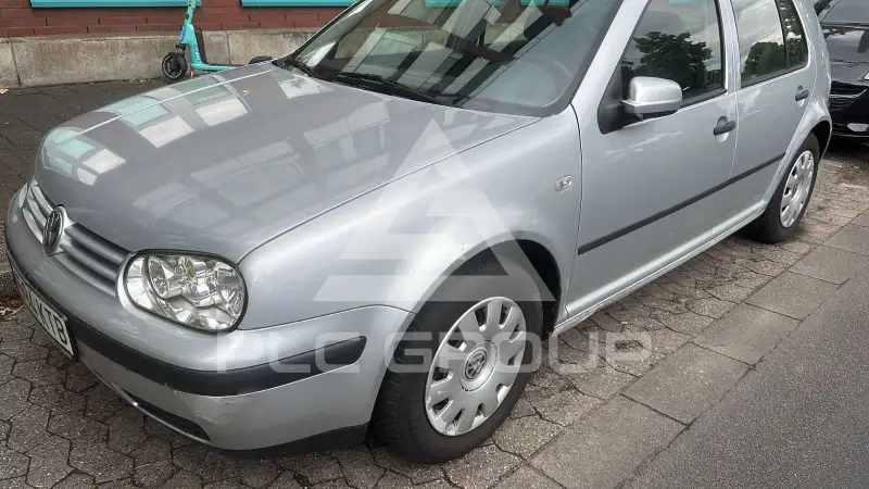 2000 Volkswagen GOLF
