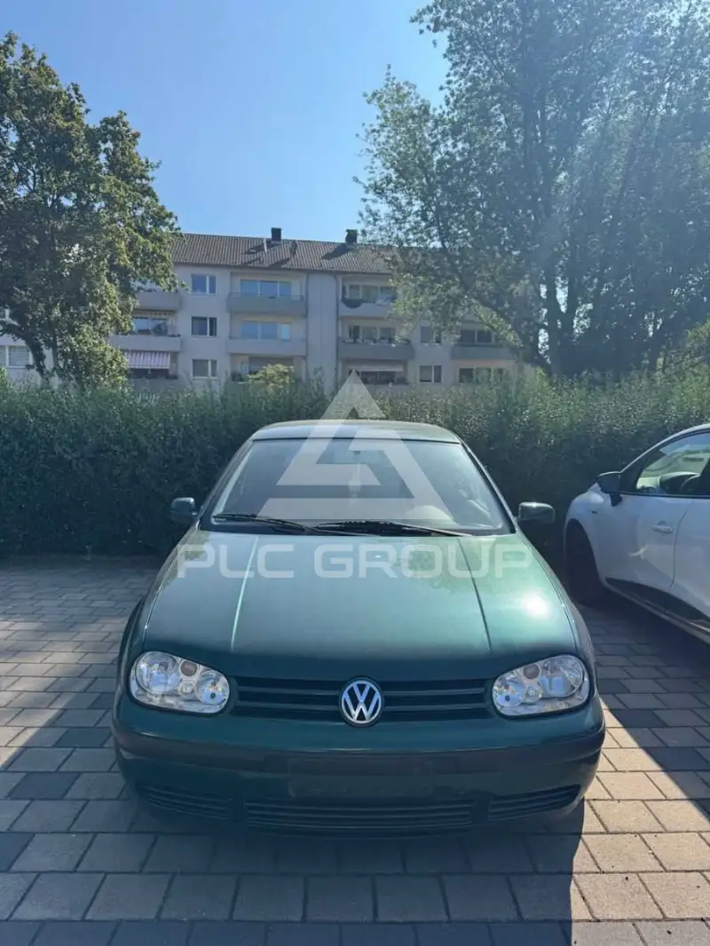 2000 Volkswagen GOLF