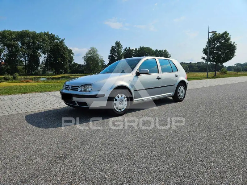 2000 Volkswagen GOLF
