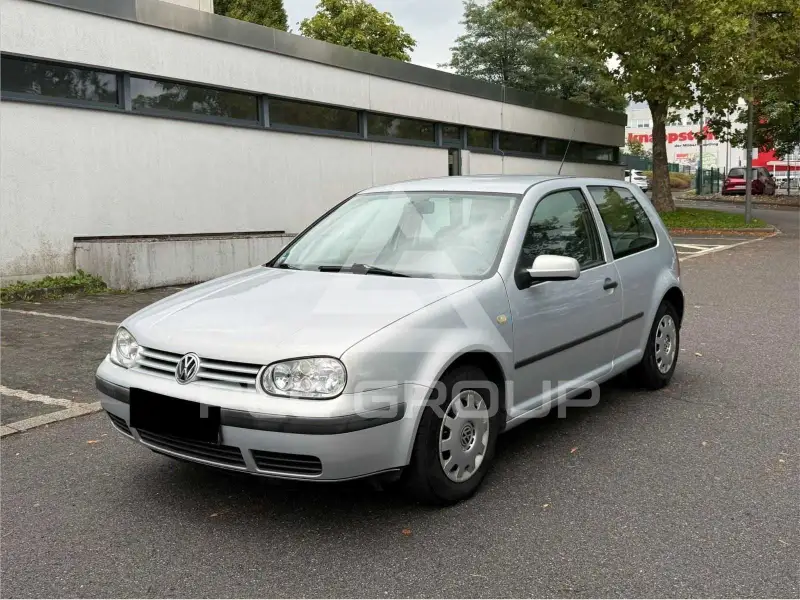 2000 Volkswagen GOLF