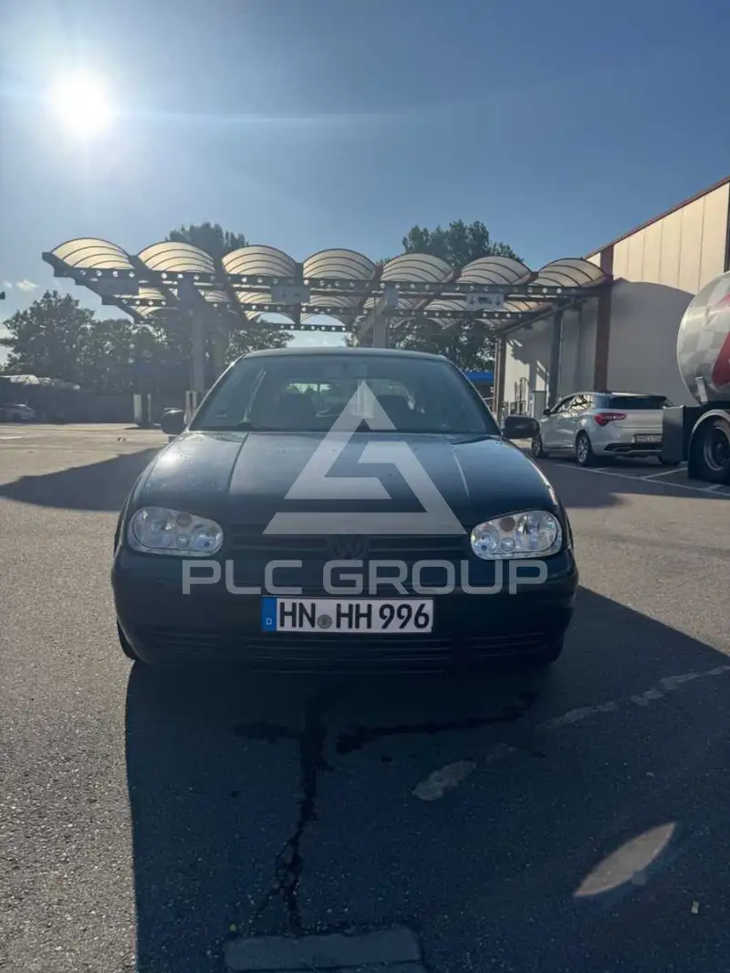 2000 Volkswagen GOLF
