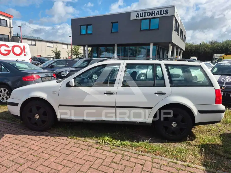 2000 Volkswagen GOLF