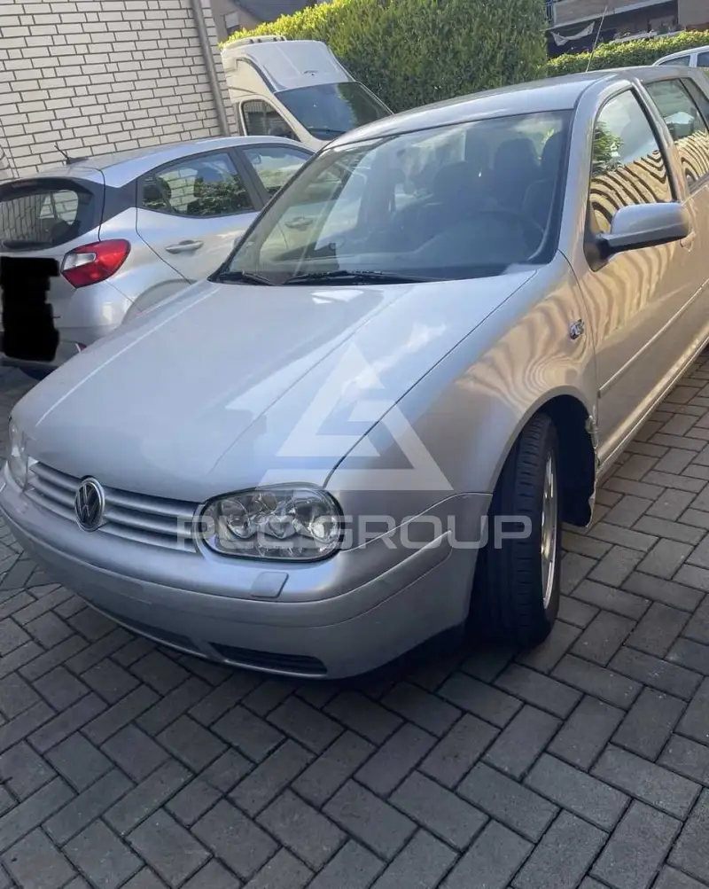 2000 Volkswagen GOLF