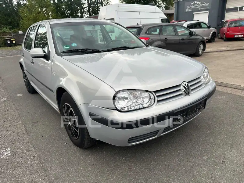 2000 Volkswagen GOLF