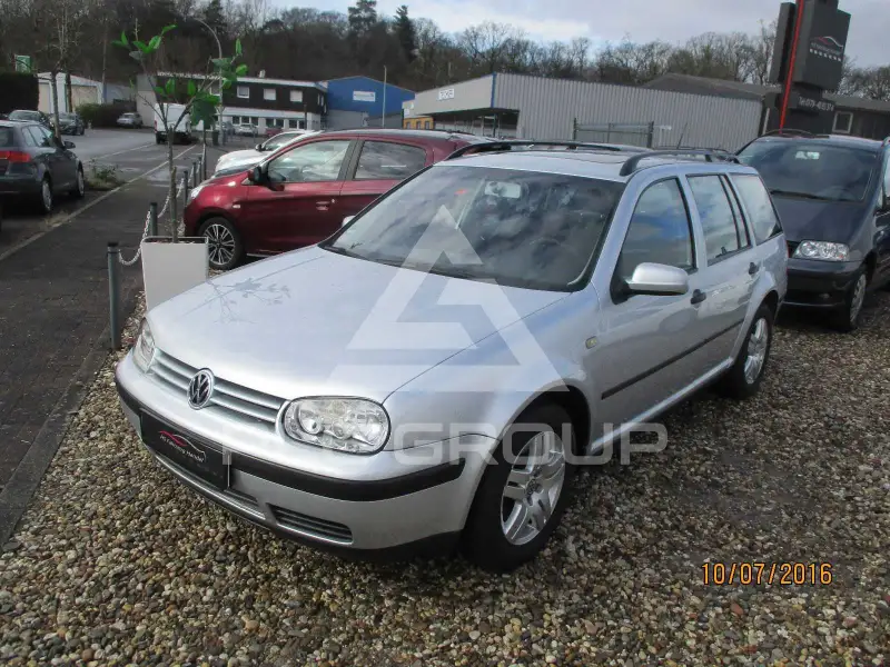 2000 Volkswagen GOLF