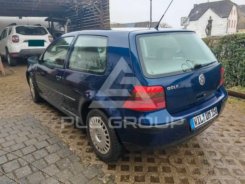 2000 Volkswagen GOLF