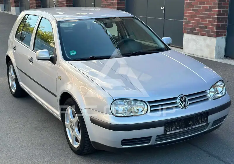 2000 Volkswagen GOLF