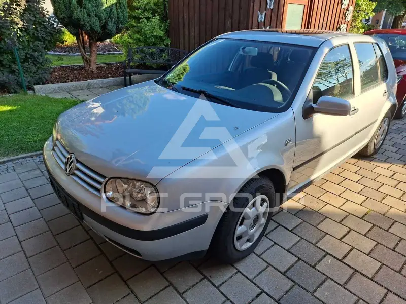 2000 Volkswagen GOLF