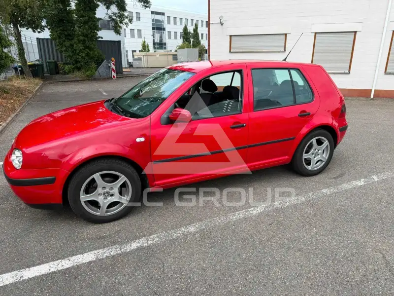 2000 Volkswagen GOLF