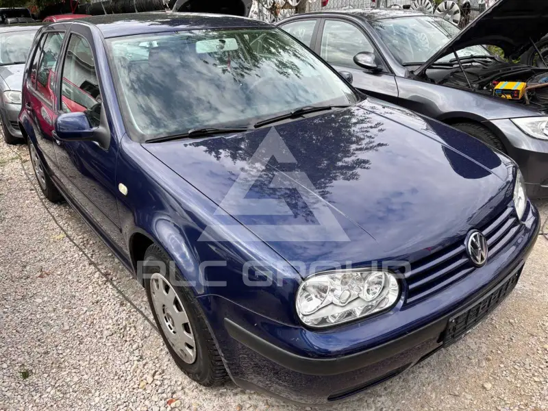 2000 Volkswagen GOLF