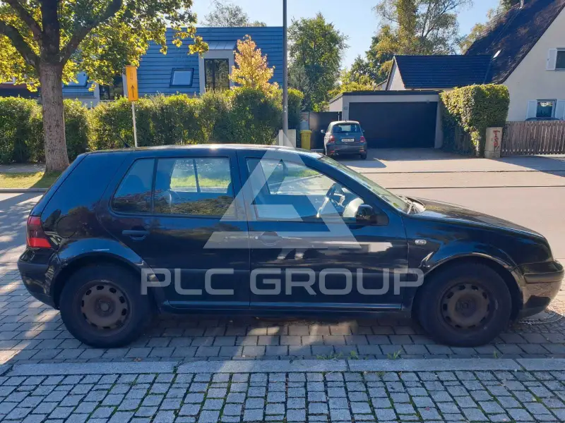 2000 Volkswagen GOLF