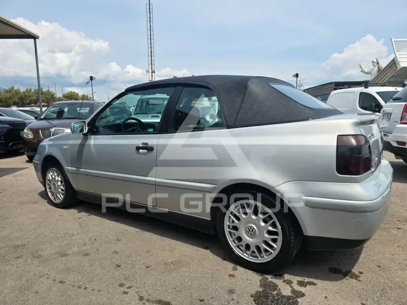 2000 Volkswagen GOLF