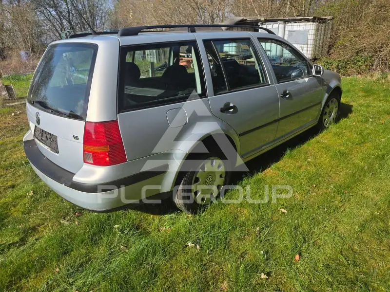 2000 Volkswagen GOLF