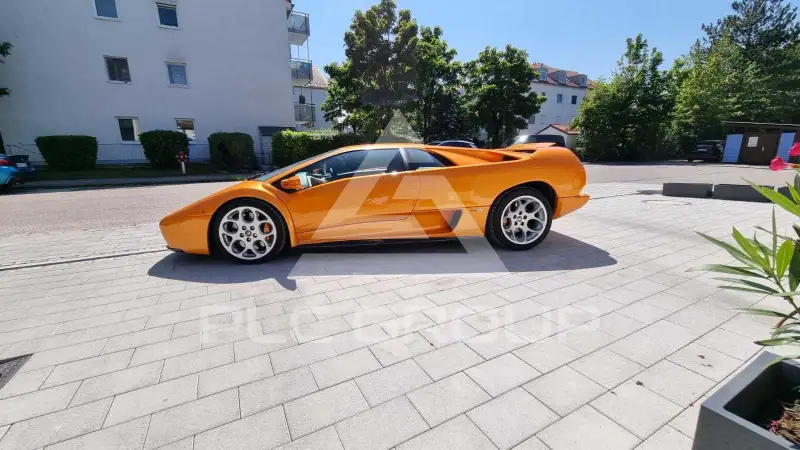 2000 Lamborghini Diablo